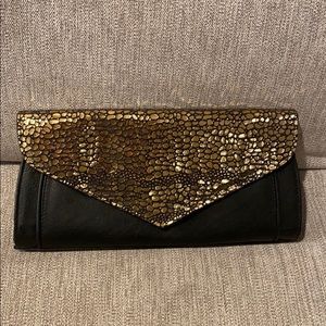 Black & Gold clutch